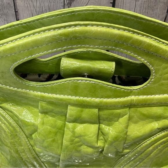 Lime Green designer bag by MAXX New York - Picture 4 of 12